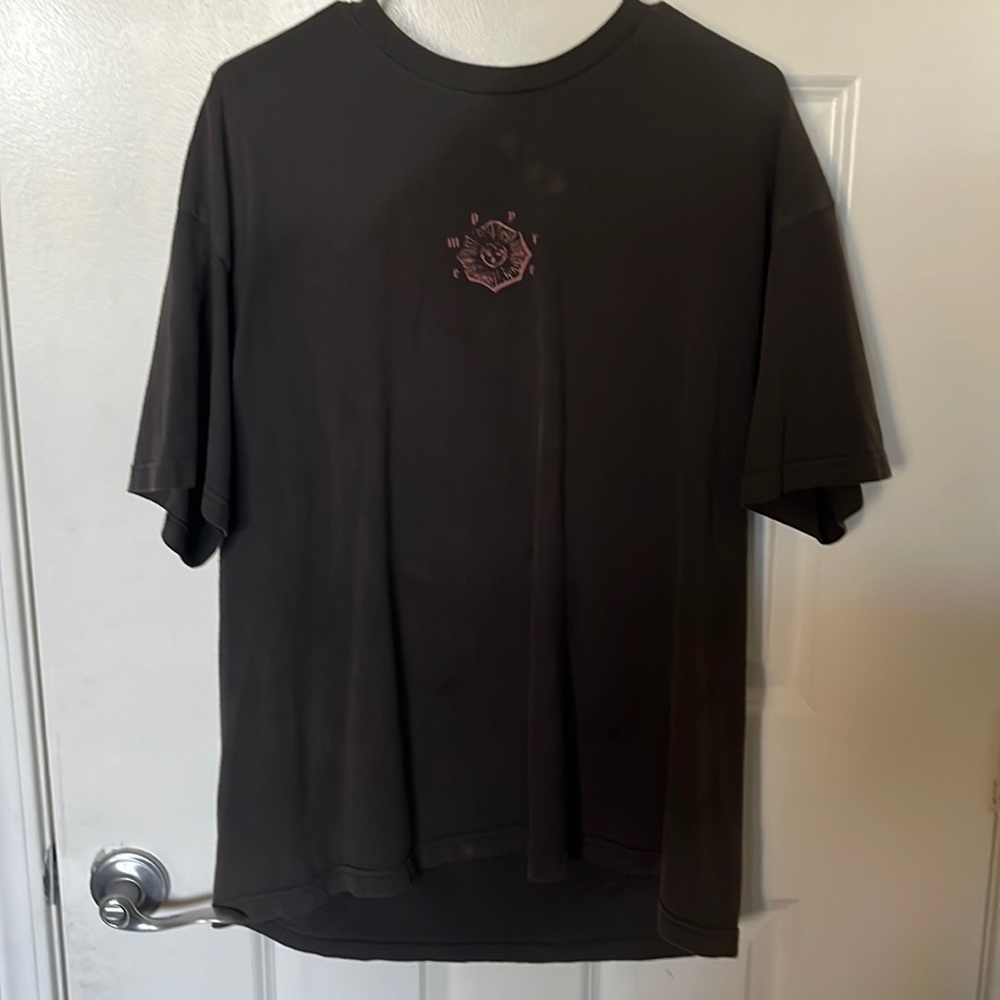 Empire t shirt